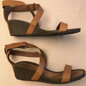 Teva Cabrillo Leather Wedge Sandals